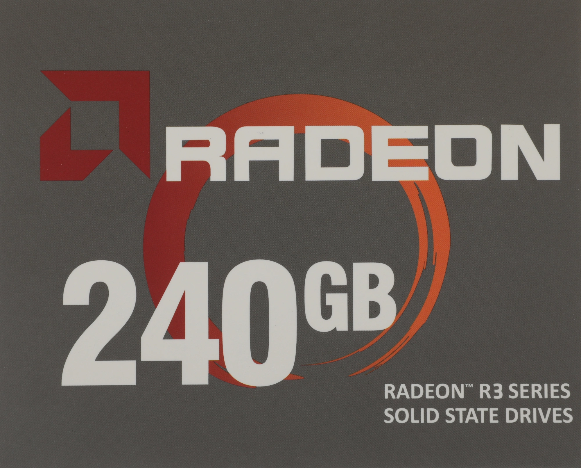 Накопитель SSD AMD SATA-III 240GB R3SL0240G2 Radeon R3 2.5