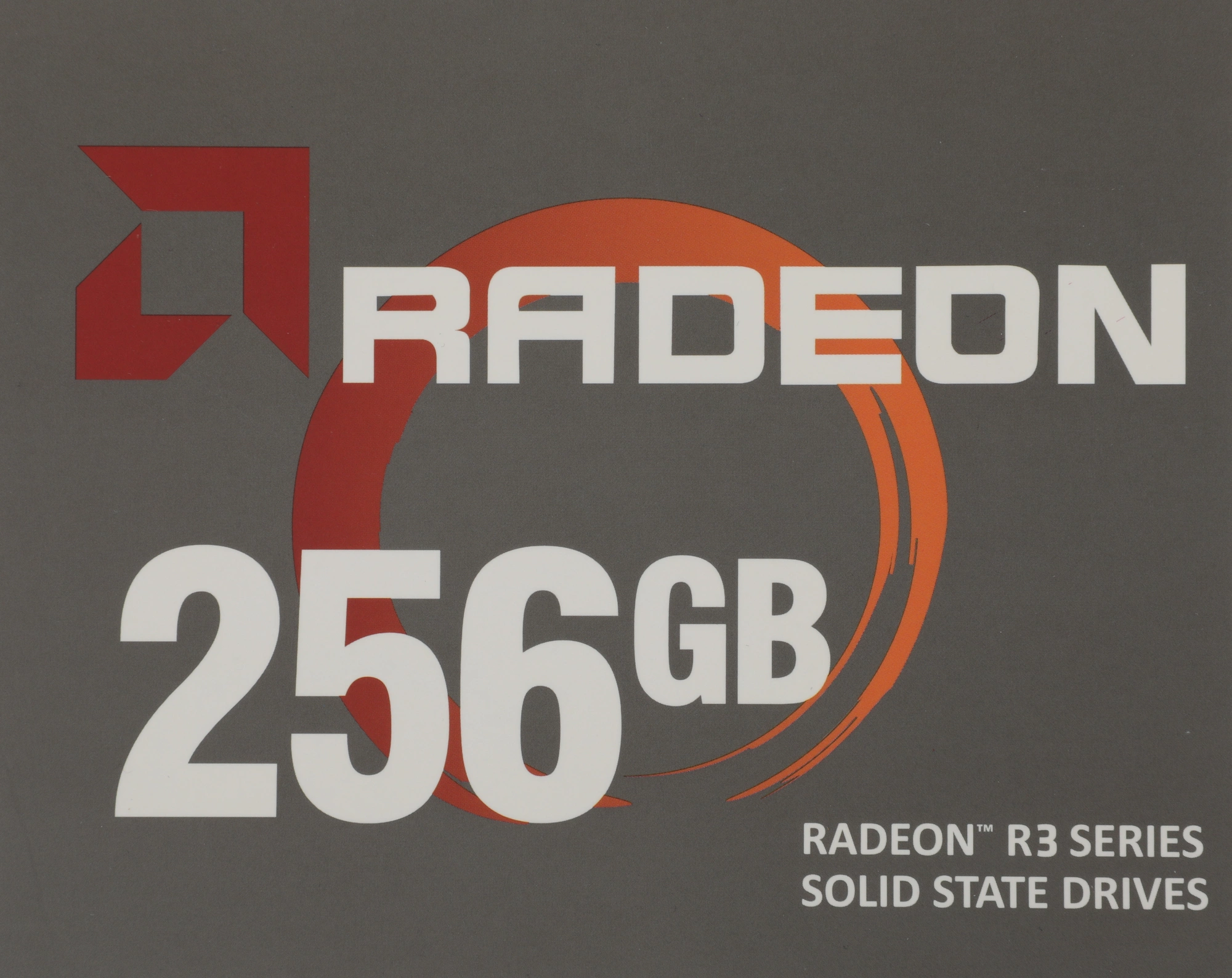 Накопитель SSD AMD SATA-III 256GB R3SL0256G2 Radeon R3 2.5